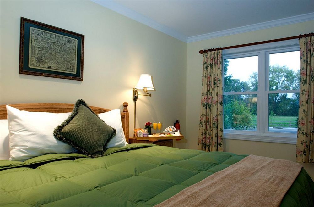 Seven Oaks Bed & Breakfast Lake Geneva Eksteriør billede