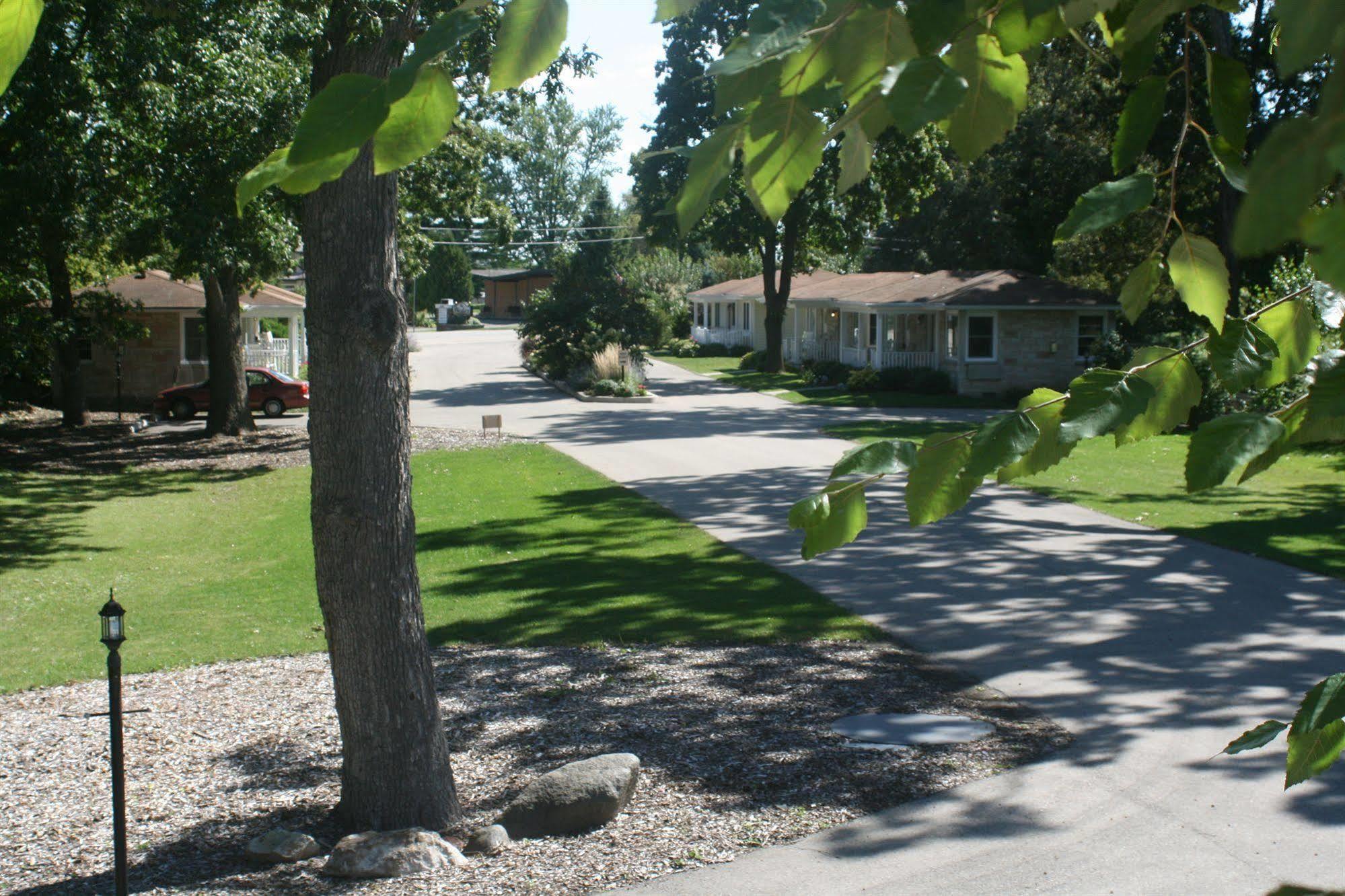 Seven Oaks Bed & Breakfast Lake Geneva Eksteriør billede