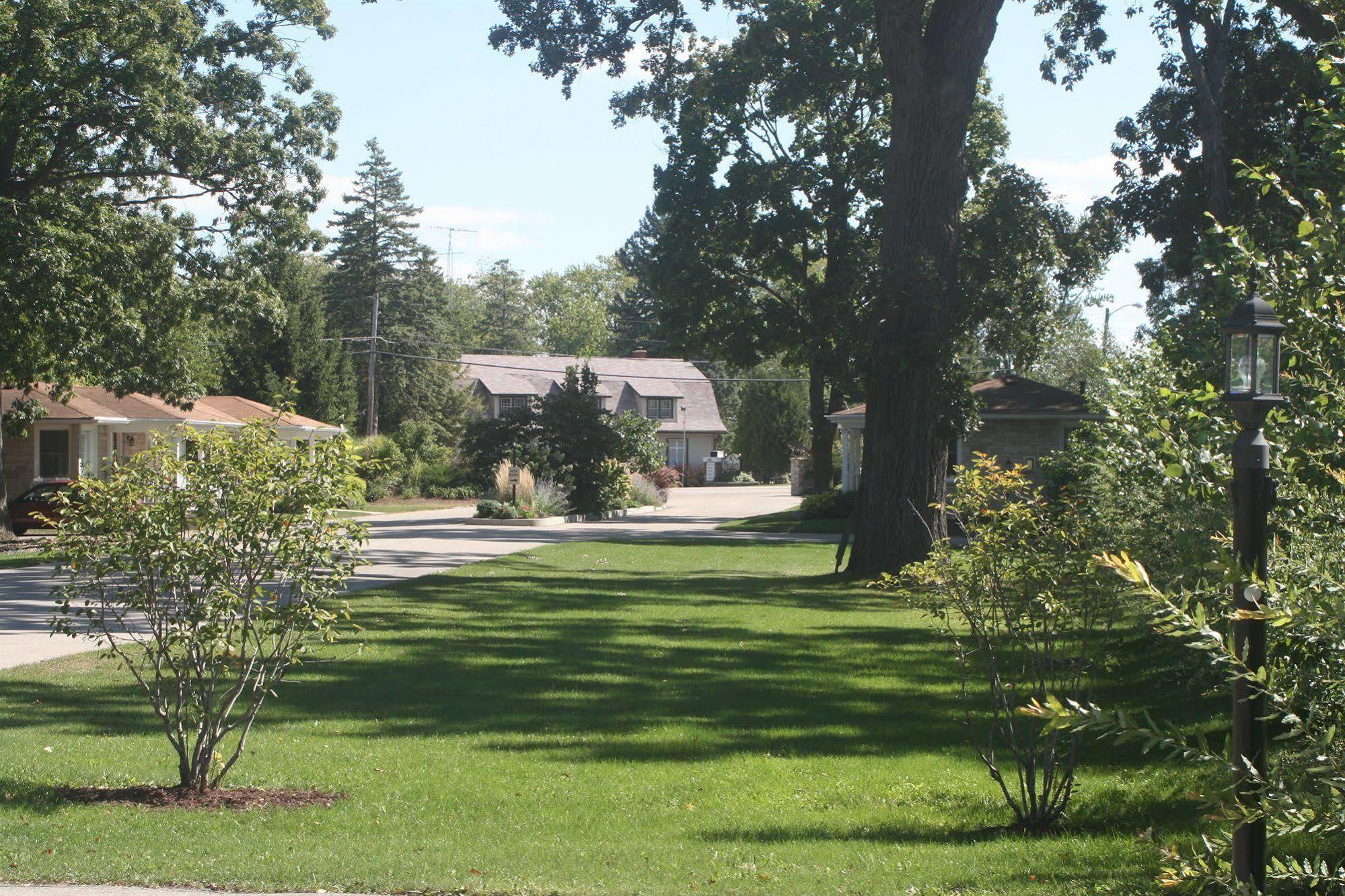 Seven Oaks Bed & Breakfast Lake Geneva Eksteriør billede