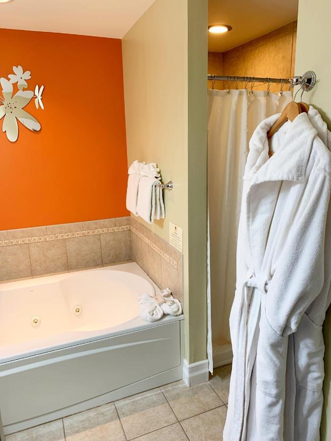 Seven Oaks Bed & Breakfast Lake Geneva Eksteriør billede
